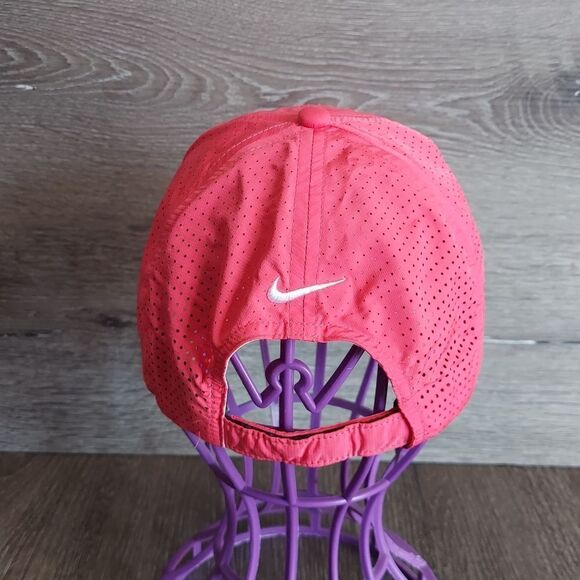 Nike Golf Perforated Pink Adjustable Hat - Picture 4 of 6